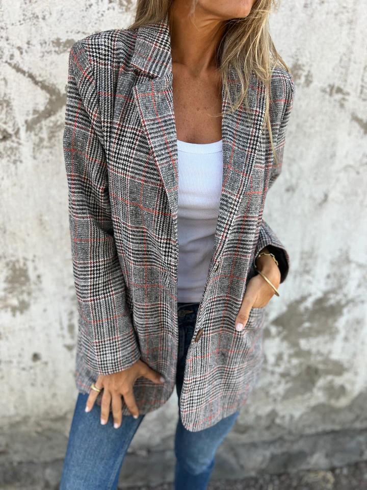 Lucinda – Classic Plaid Blazer