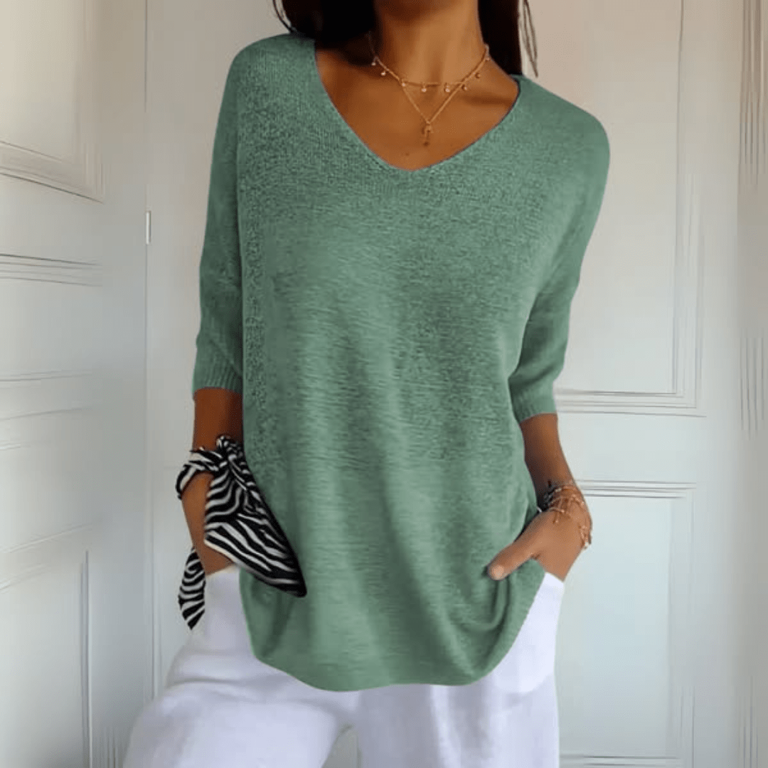 Patricia – Knitted V-Neck Top