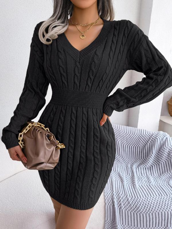 Holly – Cosy Long Sleeve V-Neck Cable Knit Sweater Dress