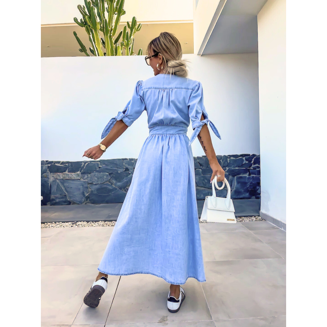 Lottie – Elegant V-Neck Midi Dress