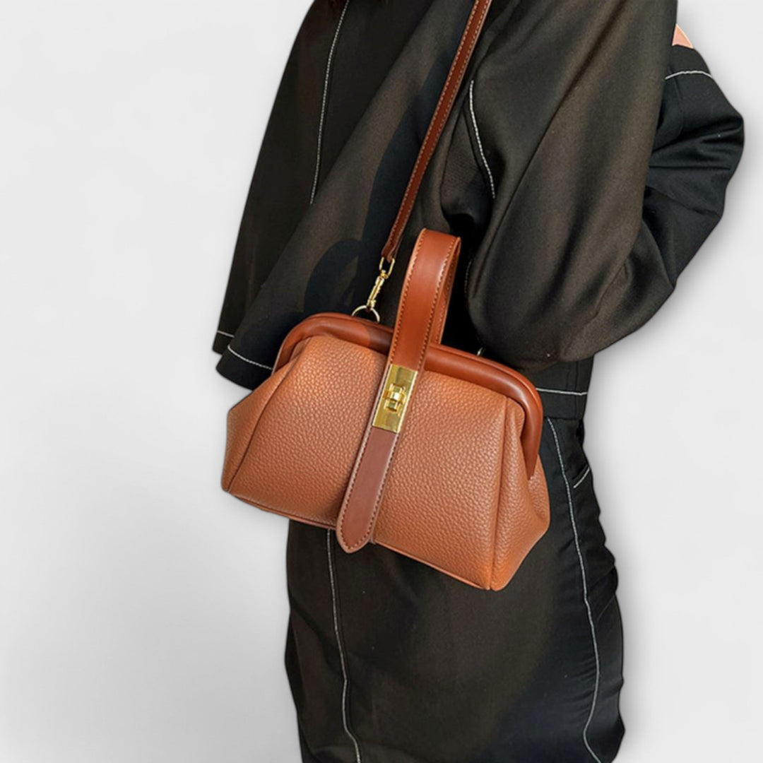 Pamela – Retro Style Handbag