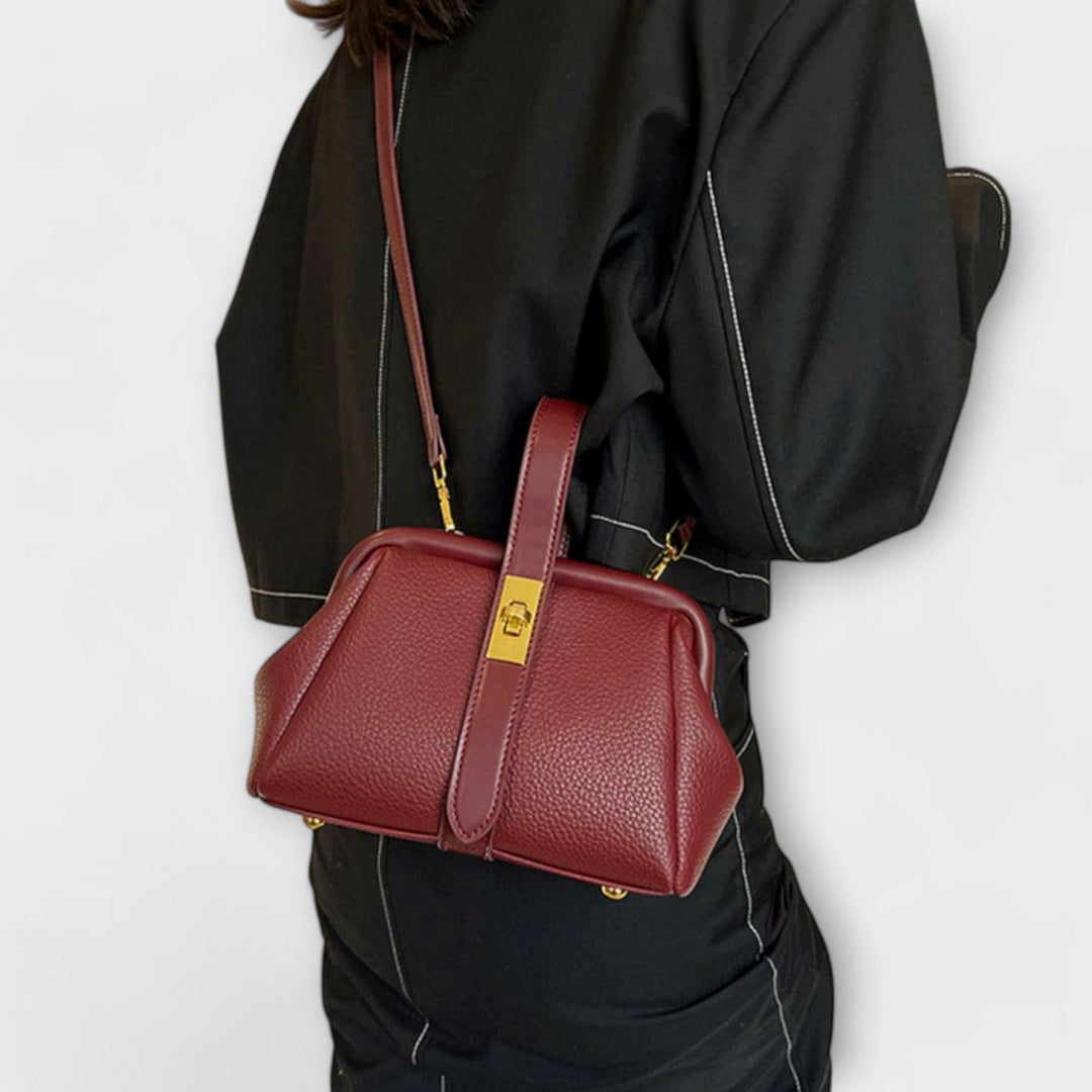 Pamela – Retro Style Handbag