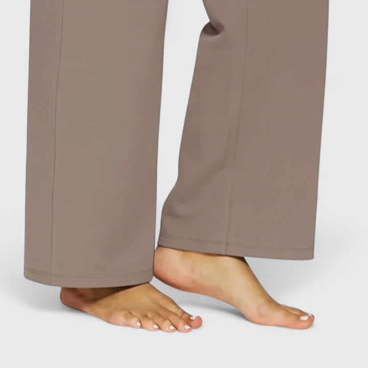 Petra – Elegant Tailored Trousers