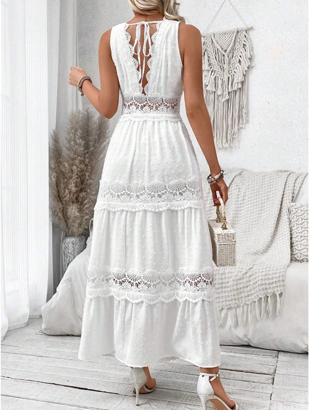 Angela – Lace V-Neck Dress