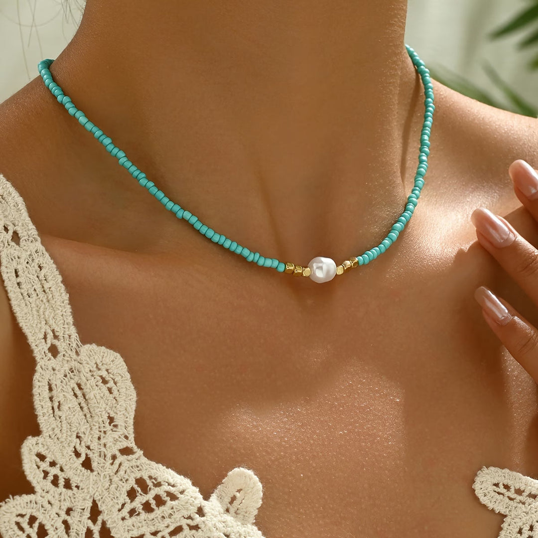 Anthea – Beaded Pearl Pendant Choker Necklace