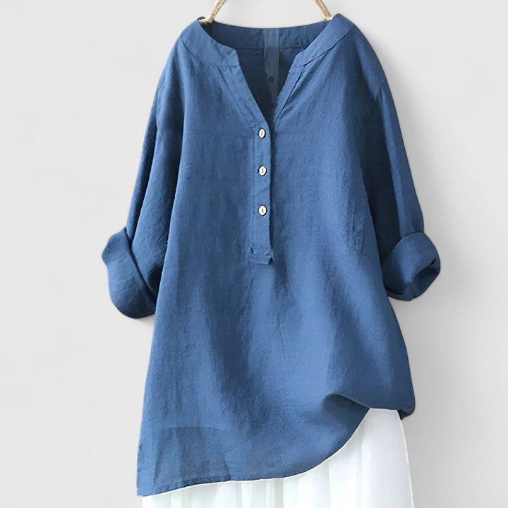 Clementine – Elegant Button-Front Shirt