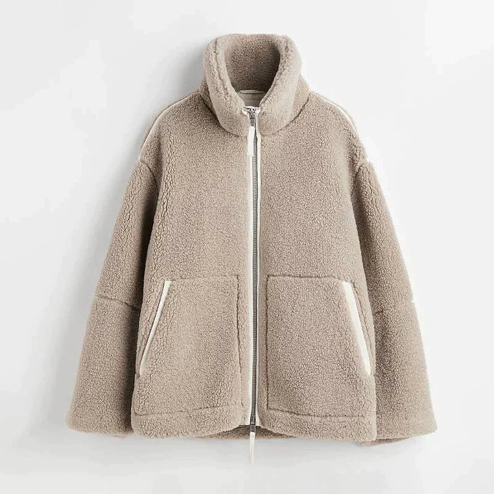 Isla – Luxe Teddy Jacket