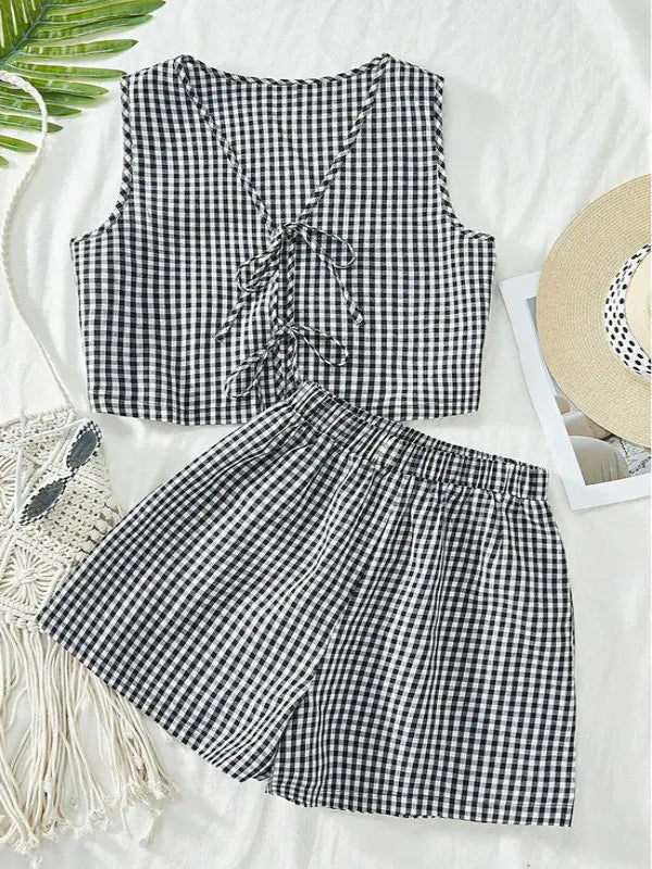 Eileen – Chic Summer Sleeveless Vest and High-Waist Shorts Set
