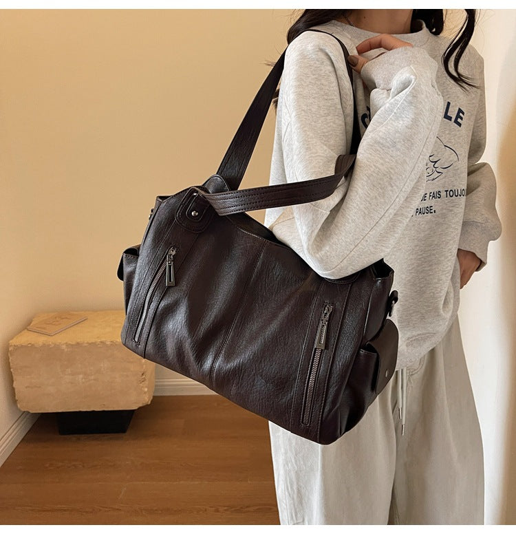 Betty – Classic Leather Handbag