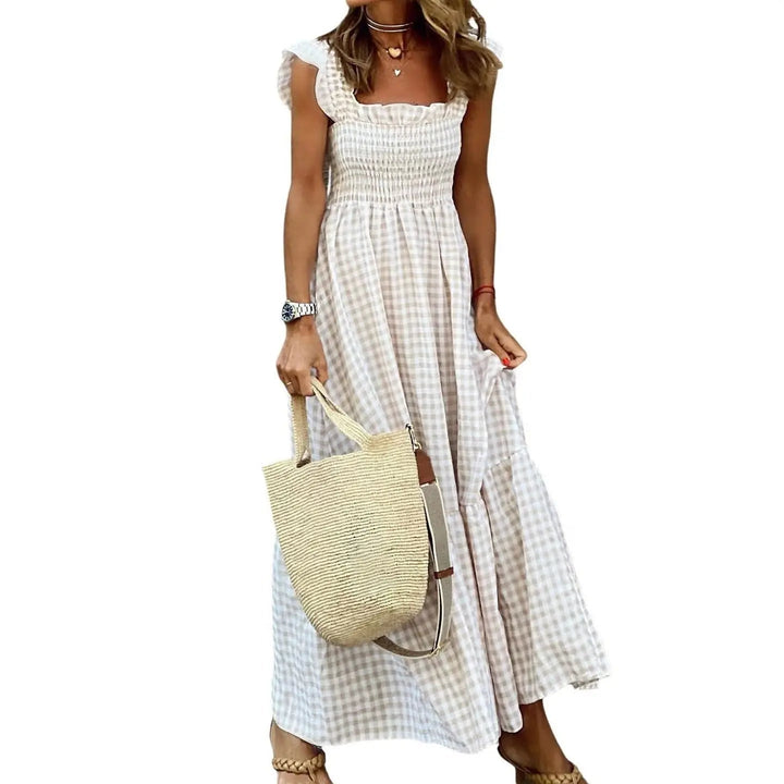 Sandra – Retro Checked Smocked Midi Dress