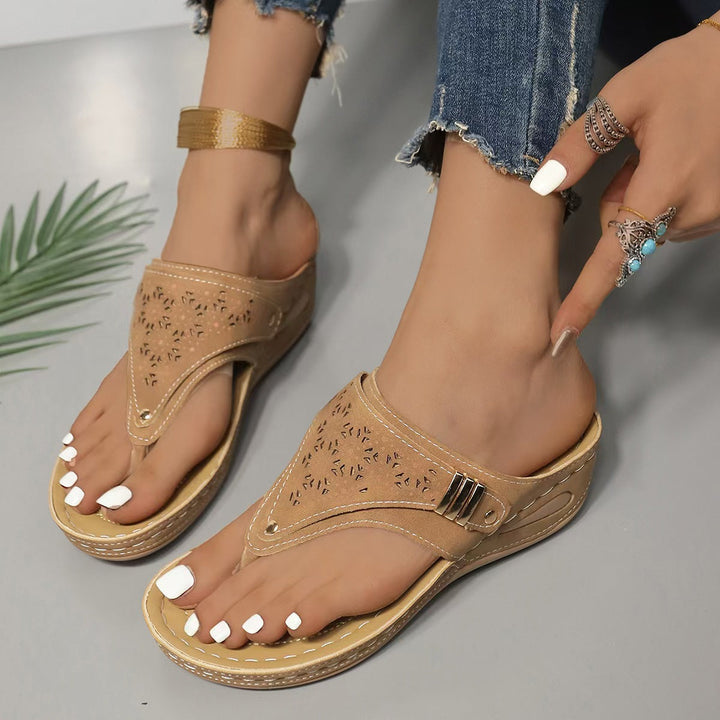 Emma – Wedge Toe-Loop Comfort Sandals