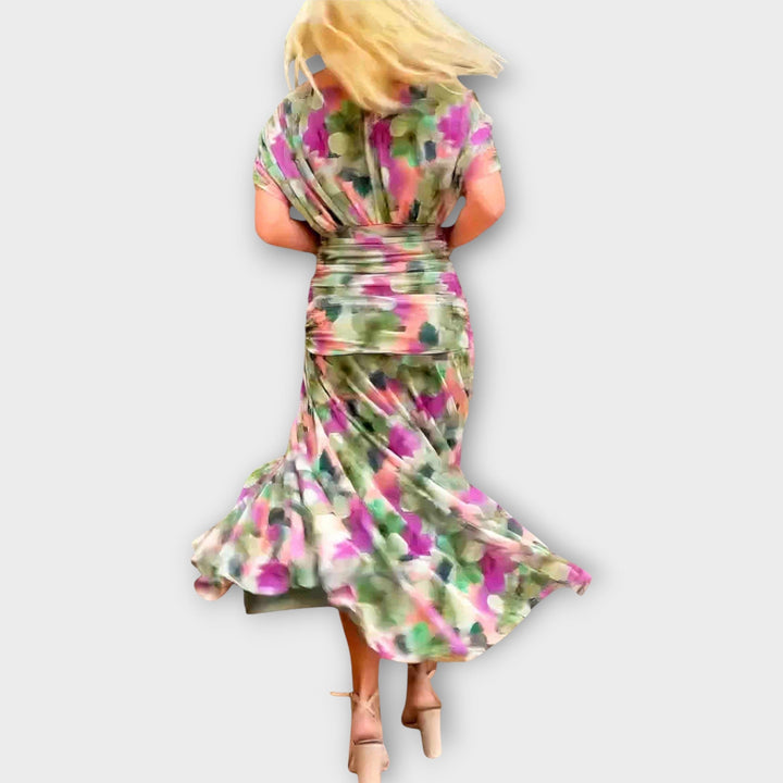 Vivienne – Elegant Dress