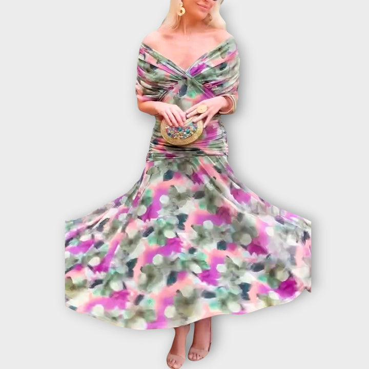 Vivienne – Elegant Dress