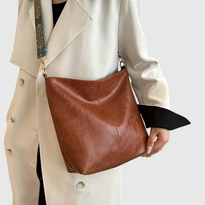 Pamela – Elegant Handbag