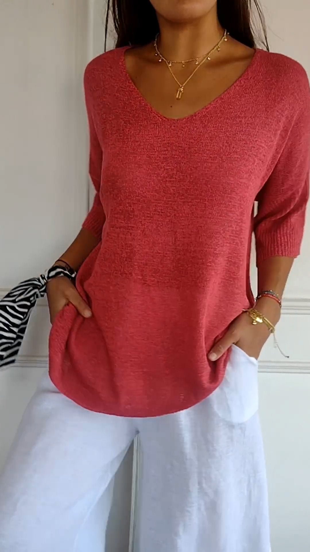 Lauren – Casual V-Neck Top
