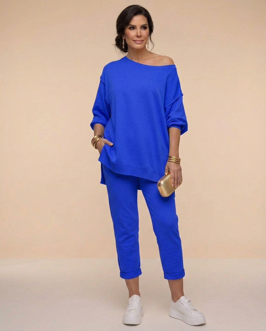 Sofia – Oversized Sweatshirt and Jogger Set