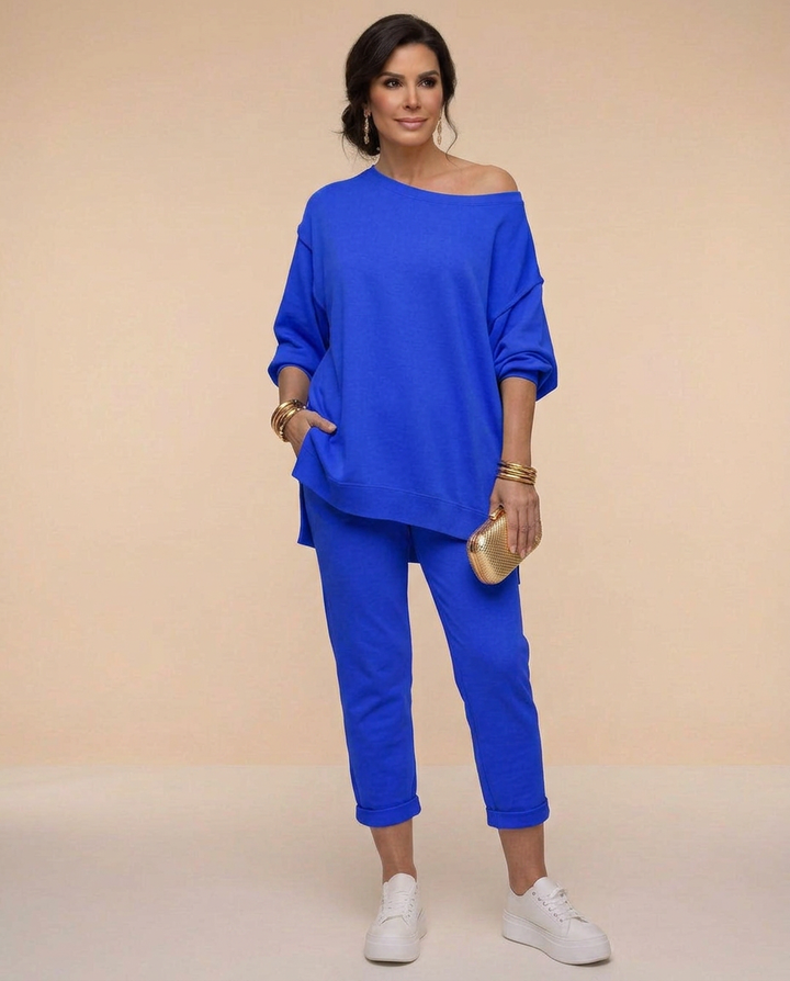 Sofia – Oversized Sweatshirt and Jogger Set