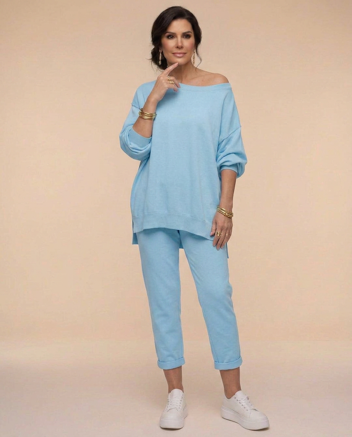Sofia – Oversized Sweatshirt and Jogger Set