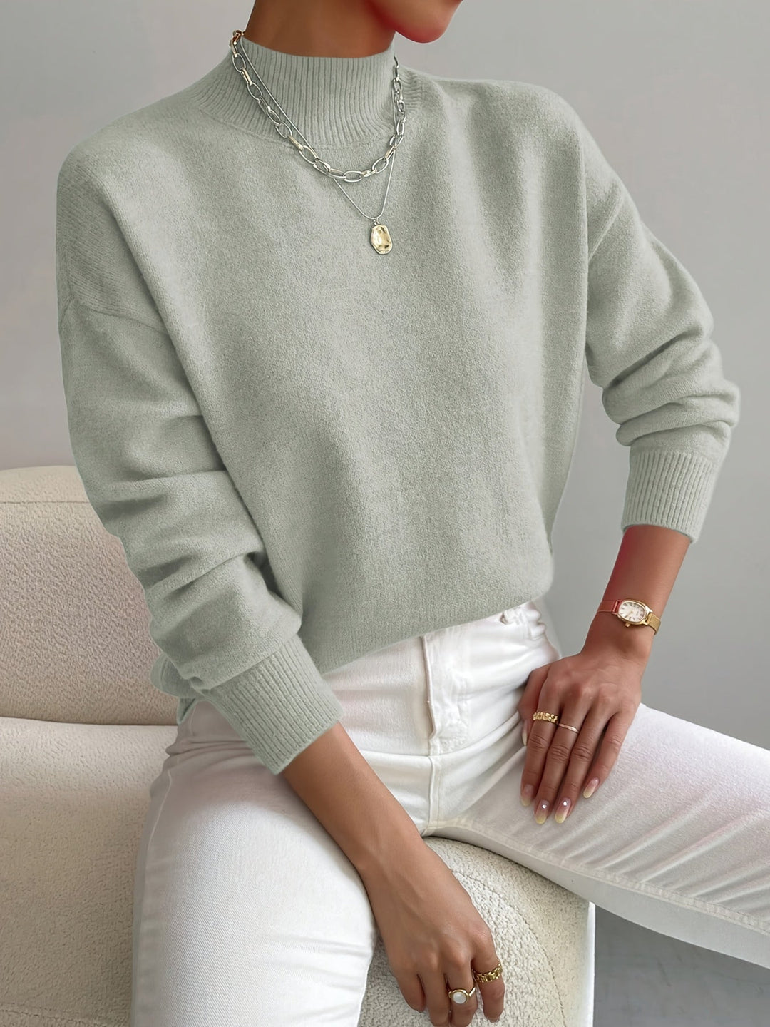 Diana – Elegant Warm Knit