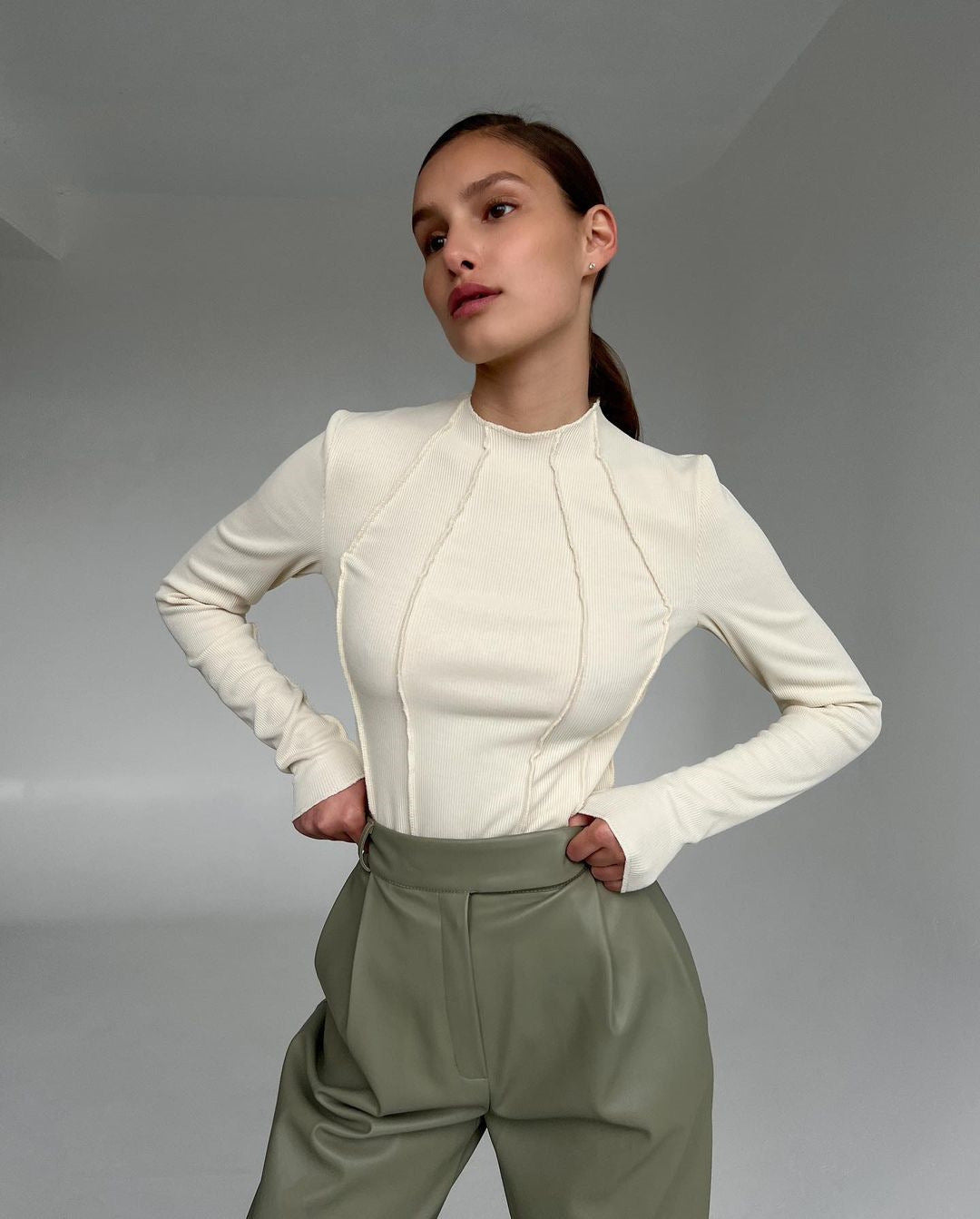 Rose – Basic Long Sleeve Top