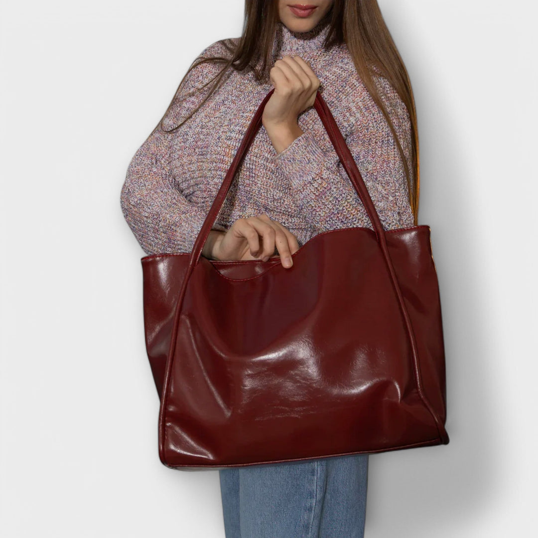 Hilda – Classic Blair Style
