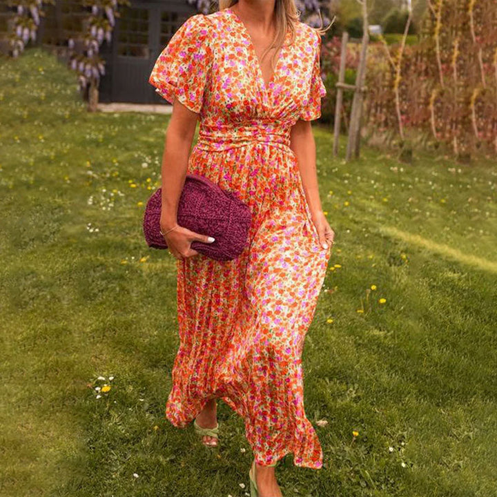 Isobel – Classic V-Neck Dress