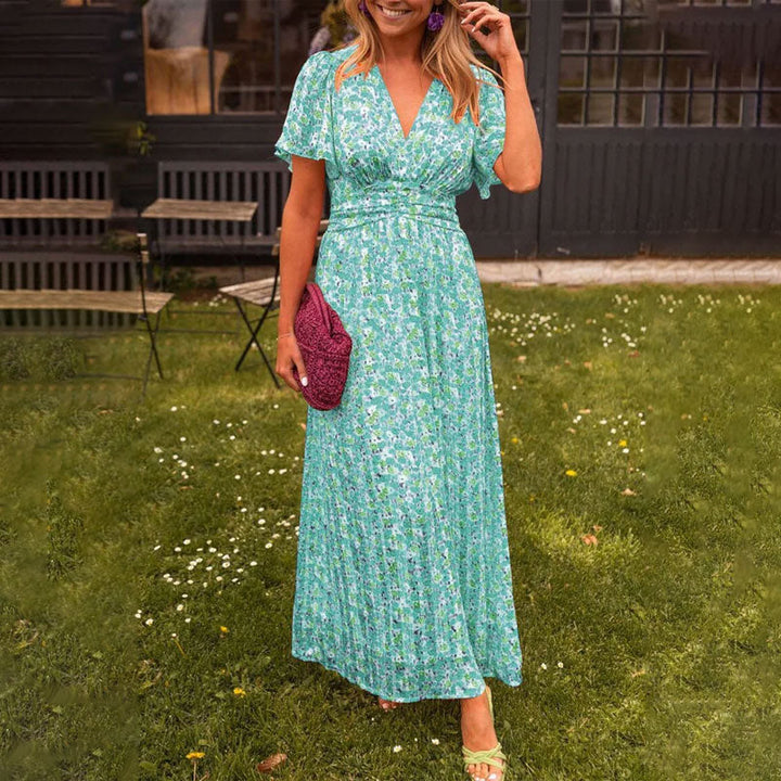 Isobel – Classic V-Neck Dress