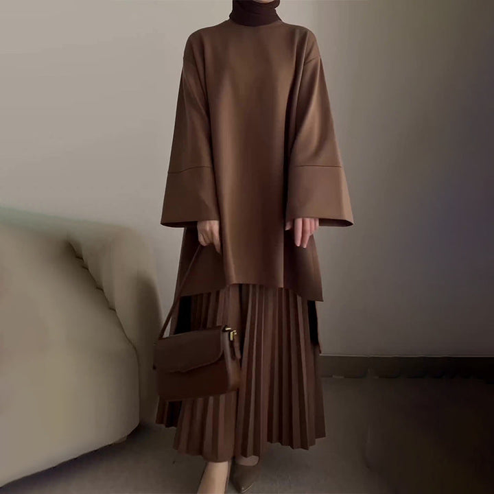 Ophelie – Chic Pleated Two-Piece Set