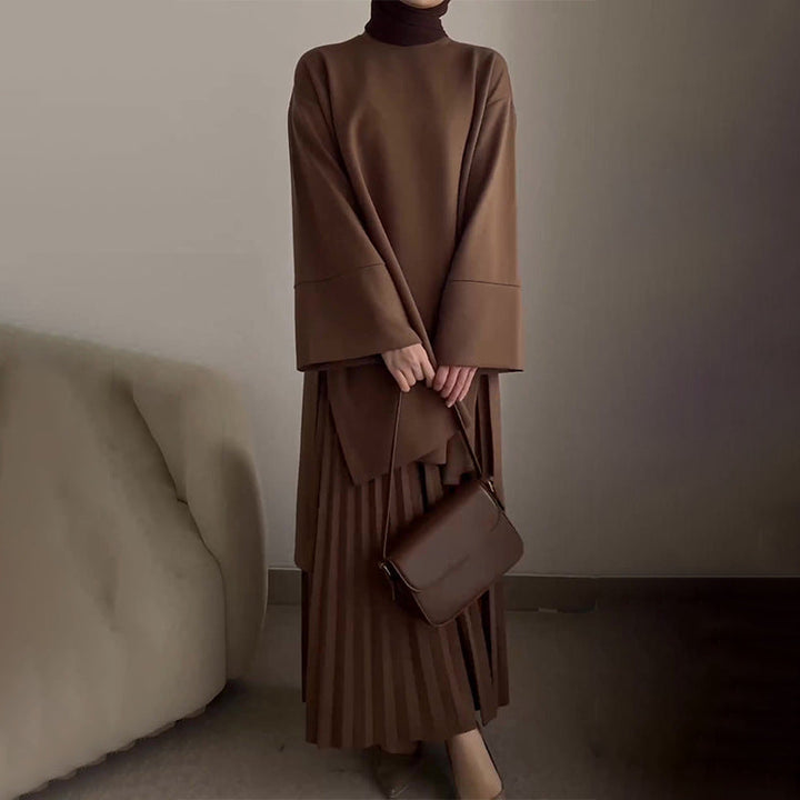 Ophelie – Chic Pleated Two-Piece Set