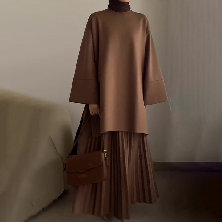 Ophelie – Chic Pleated Two-Piece Set