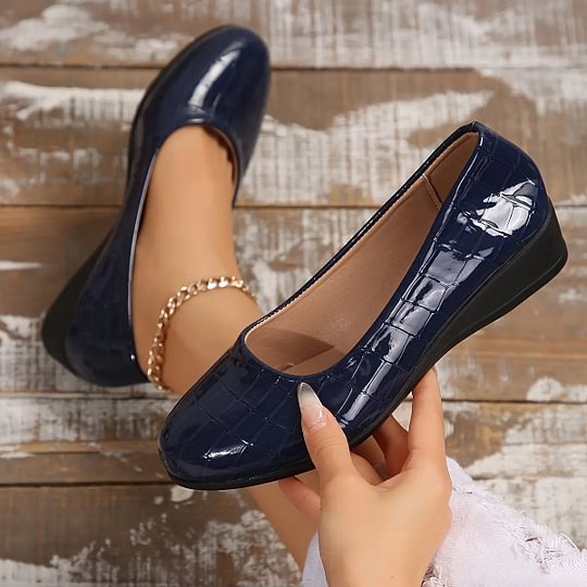 Flora – Classic Leather