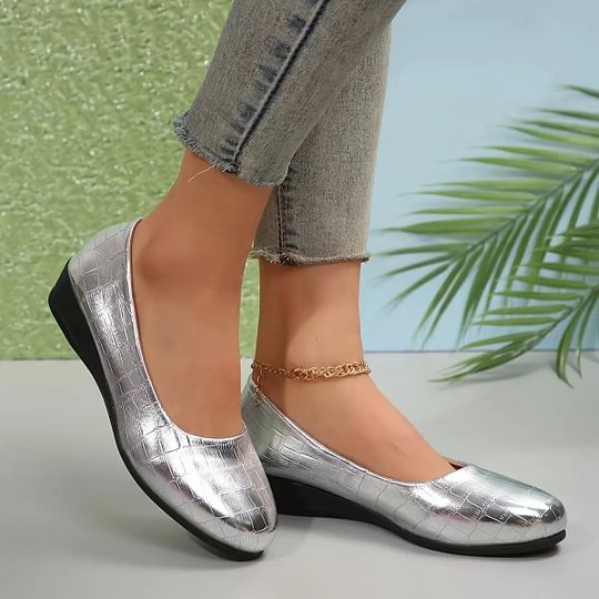 Flora – Classic Leather