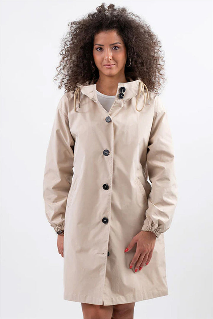 Barbara – Oversized Water-Resistant Windbreaker