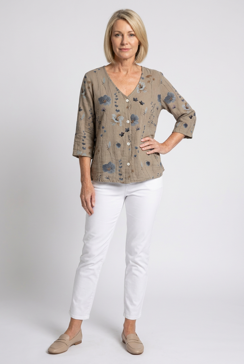 Hilary – Three-Quarter Sleeve Blouse