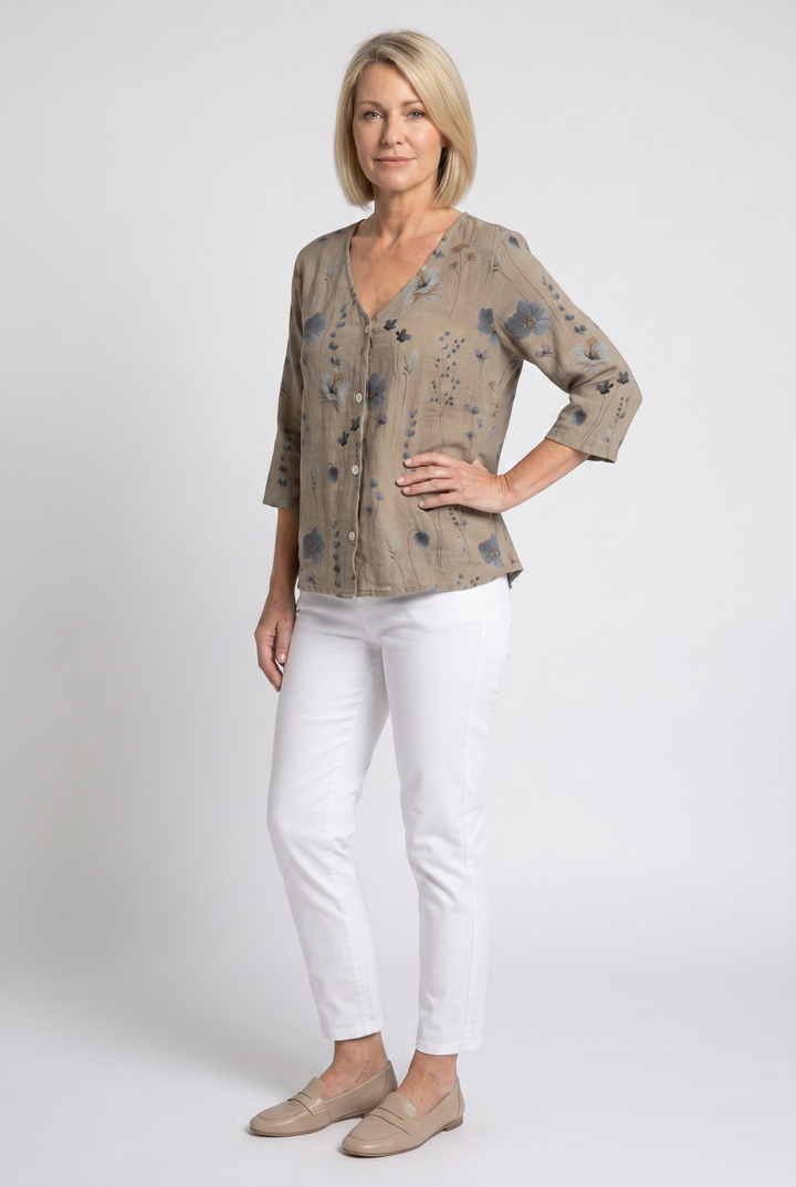 Hilary – Three-Quarter Sleeve Blouse