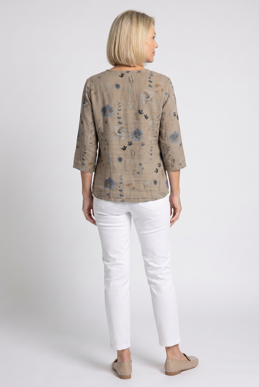Hilary – Three-Quarter Sleeve Blouse